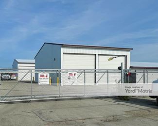 Photo 2 of Badger State Storage - 3000 Apostolic Street, Appleton, WI
