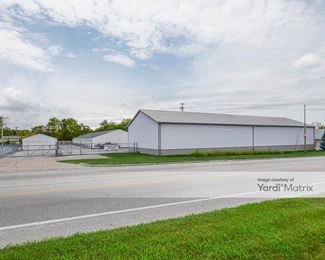 Photo 4 of Hickory Grove Properties - 2960 Hickory Grove Road, Davenport, IA