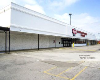 Photo 2 of Just Store It! - 1909 Sherwood Road, Kingsport, TN