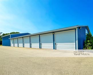 Photo 2 of Packer AV Mini Warehouse - 225 East Packer Avenue, Oshkosh, WI