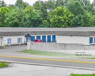 Photo 2 of Kings Klosets - 25267 Lee Hwy, Abingdon, VA