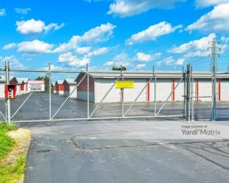 Photo 2 of Minimax Storage - 2341 American Drive, Neenah, WI