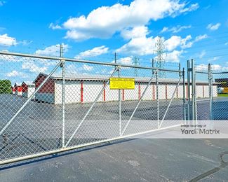 Photo 4 of Minimax Storage - 2341 American Drive, Neenah, WI