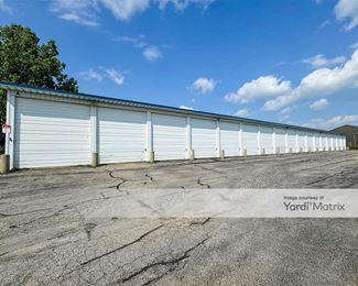 Photo 3 of Big Door Storage - 600 Century Oaks Drive, Menasha, WI