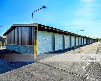 Photo 5 of Pack Rat Mini Storage - 1661 Bergstrom Road, Neenah, WI