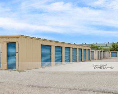 Storage Units for Rent available at 915 1st Avenue North, Silvis, IL 61282