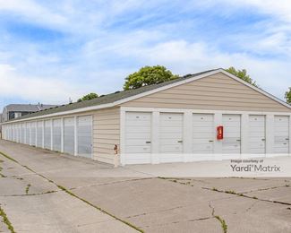 Photo 2 of Storage Rentals of America - 3919 17th Street, East Moline, IL