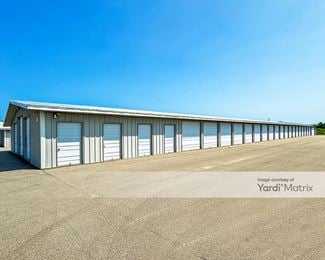 Photo 1 of Algoma Storage - 3435 Omro Road, Oshkosh, WI