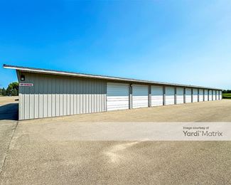 Photo 6 of Algoma Storage - 3435 Omro Road, Oshkosh, WI
