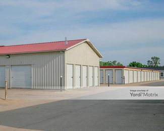Photo 1 of Behind Burger King Storage - 2218 Grand Avenue, Muscatine, IA
