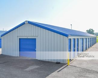 Photo 4 of Extra Space Storage - 1312 Bundy Lane, Bedford, IN
