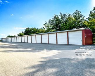 Photo 5 of Neenah Storage - 1987 County Road II, Neenah, WI