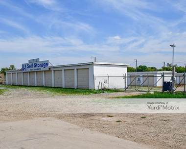 Storage Units for Rent available at 7185 State Street, Bettendorf, IA 52722