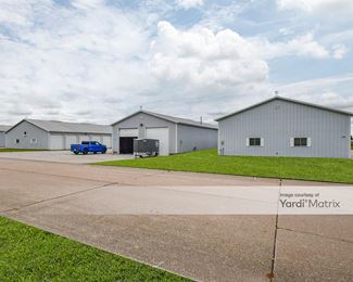 Photo 4 of Burt Storage - 208 East Vernon Street, Walcott, IA