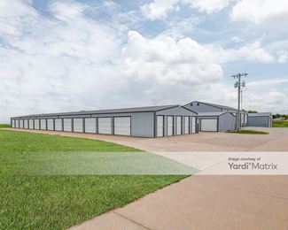 Photo 3 of T-C Storage - 305 East Walcott Road, Walcott, IA
