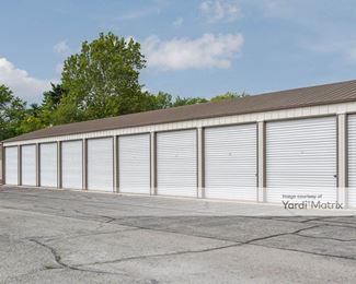 Photo 3 of Stearns Mini Warehouse - 1816 West Defenbaugh Street, Kokomo, IN
