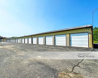 Photo 2 of Anderson Mini Storage - 2524 Harrison Street, Oshkosh, WI