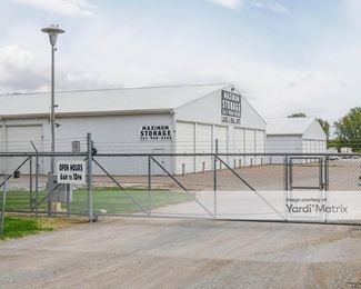 Photo 1 of Maximum Storage - 4850 Wapello Avenue, Davenport, IA