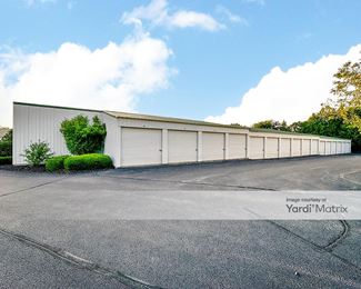 Photo 3 of AAA Mini Storage - 1290 Osborn Avenue, Oshkosh, WI