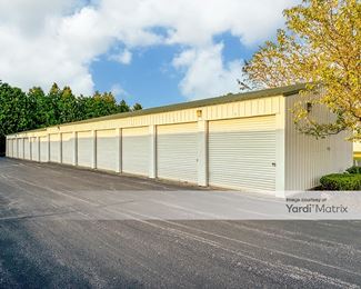 Photo 4 of AAA Mini Storage - 1290 Osborn Avenue, Oshkosh, WI