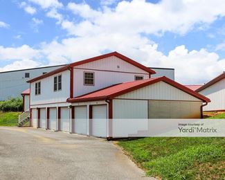 Photo 3 of Red Roof Storage - 105 State Hill Road, Waynesboro, PA