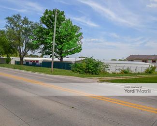 Photo 2 of Storage Rentals of America - 5507 Valley Drive, Bettendorf, IA