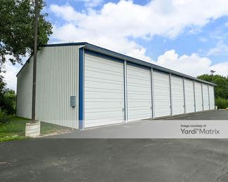 Photo 4 of Menasha Storage - N8833 North County Road, Menasha, WI