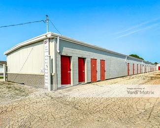 Photo 3 of Stor-It Space Center - 300 Tullar Road, Neenah, WI