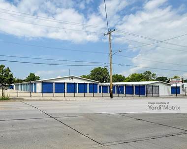 Storage Units for Rent available at 1132 East Wisconsin Avenue,  Appleton, WI 54911