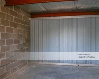 Photo 2 of Plaza Storage - 2625 Park Avenue, Muscatine, IA