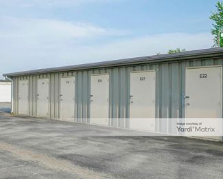 Photo 3 of Plaza Storage - 2625 Park Avenue, Muscatine, IA