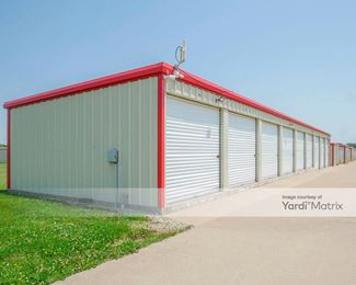 Photo 1 of University Self-Storage - 2701 University Drive, Muscatine, IA