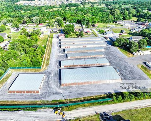 Photo 4 of Valley Storage - 6558 Winchester Avenue, Inwood, WV
