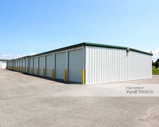 Photo 3 of Landmark Storage - 13115 Cearfoss Pike, Hagerstown, MD