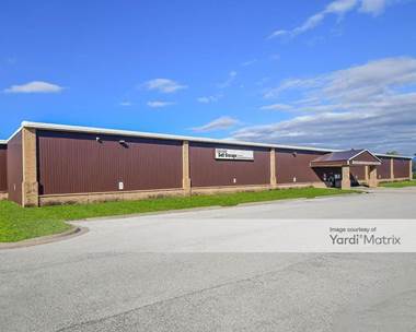 Storage Units for Rent available at 110 West 53rd Street, Davenport, IA 52806