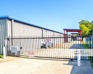 Photo 2 of My Garage Self Storage - 6320 College Street, Beaumont, TX