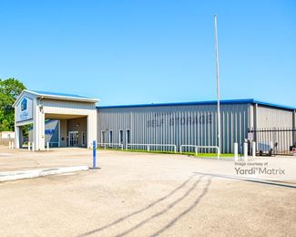 Photo 3 of My Garage Self Storage - 6320 College Street, Beaumont, TX