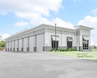Photo 2 of Public Storage - 2461 Cherry Laurel Drive, Sanford, FL