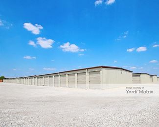 Photo 2 of Self Storage of Decatur - 457 Farm to Market Road 2264, Decatur, TX