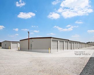 Photo 3 of Self Storage of Decatur - 457 Farm to Market Road 2264, Decatur, TX