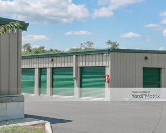 Photo 2 of Extra Space Storage - 341 Gateway Drive, Winchester, VA