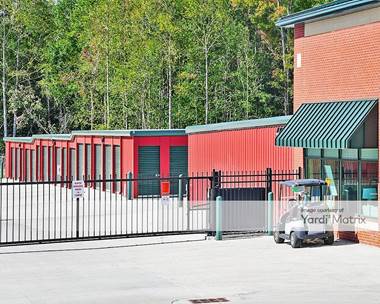 Storage Units for Rent available at 10400 South Crater Road, Petersburg, VA 23805