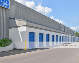 Photo 2 of Signature Self Storage - 3110 North National Road, Columbus, IN