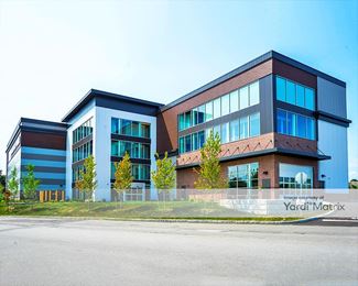 Photo 2 of Danvers Self Storage - 200 Commonwealth Avenue, Danvers, MA