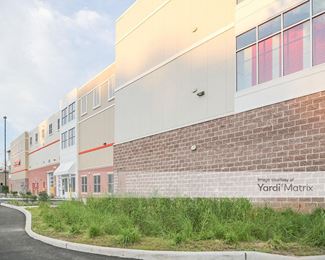 Photo 4 of Public Storage - 12 Leighton Place, Mahwah, NJ