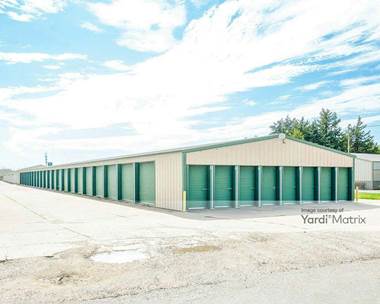 Storage Units for Rent available at 3611 19th Street, East Moline, IL 61244