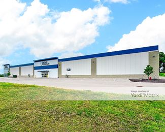 Photo 4 of Prime Storage - 2400 West College Avenue, Appleton, WI