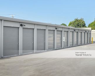 Photo 2 of Extra Space Storage - 3900 South US Hwy 1, Fort Pierce, FL