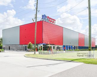 Photo 2 of Storage Worx Self Storage - 7291 State Road 50, Groveland, FL