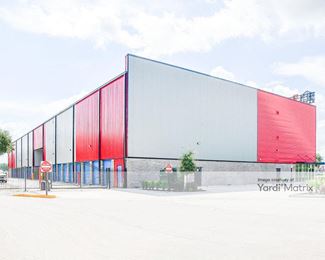 Photo 6 of Storage Worx Self Storage - 7291 State Road 50, Groveland, FL